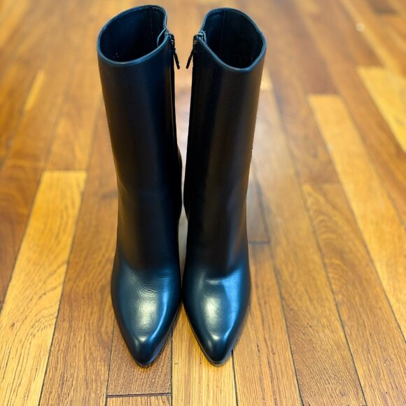 NWOT Alexander McQueen Armadillo Boots - Picture 1 of 5